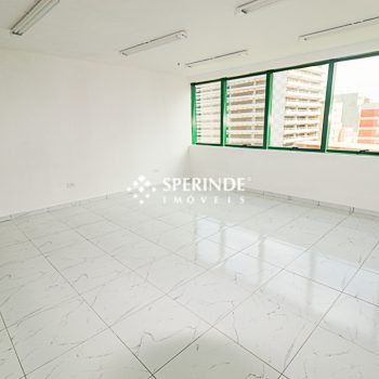 Sala para alugar com 35m² no bairro Centro em Porto Alegre