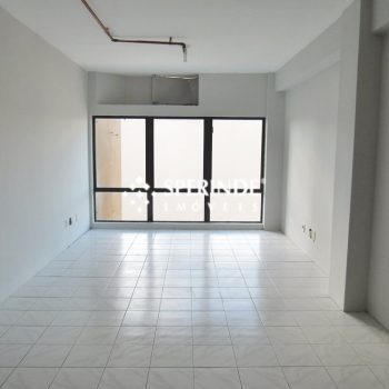 Sala para alugar com 33m² no bairro Centro em Porto Alegre