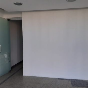 Sala para alugar com 45m², 1 vaga no bairro Mont Serrat em Porto Alegre