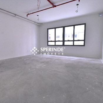 Sala para alugar com 31m², 1 vaga no bairro Rio Branco em Porto Alegre