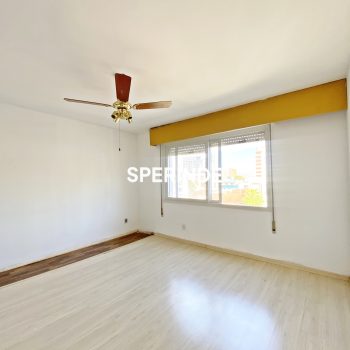 Apartamento para alugar com 148m², 3 quartos, 2 vagas no bairro Santa Cecilia em Porto Alegre