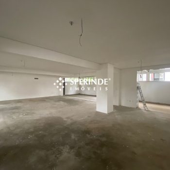 Sala para alugar com 189m², 3 vagas no bairro Auxiliadora em Porto Alegre