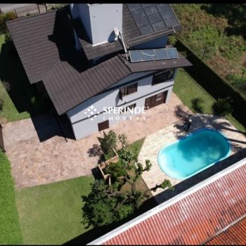 Casa para alugar com 407m², 4 quartos, 4 vagas no bairro Bela Vista em Caxias do Sul