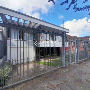 Casa Comercial para alugar com 150m², 2 vagas no bairro Centro em Caxias do Sul