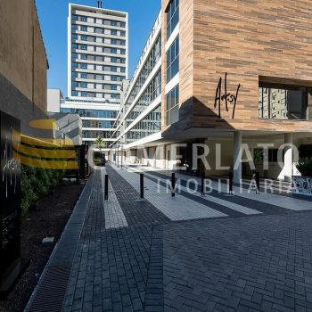 Loja para alugar com 103m² no bairro Cidade Baixa em Porto Alegre