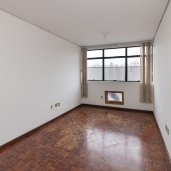 Sala para alugar com 23m² no bairro Passo d'Areia em Porto Alegre