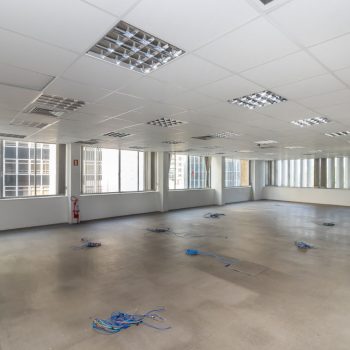 Sala para alugar com 790m² no bairro Centro em Porto Alegre