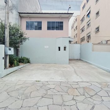 Prédio para alugar com 315m², 5 vagas no bairro Passo d'Areia em Porto Alegre