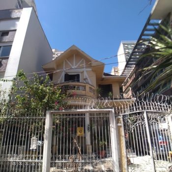 Casa Comercial para alugar com 400m², 1 quarto, 8 vagas no bairro Independência em Porto Alegre