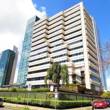 Sala para alugar com 525m² no bairro Praia de Belas em Porto Alegre