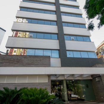 Sala para alugar com 51m² no bairro Floresta em Porto Alegre