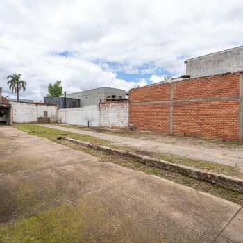 Terreno para alugar com 508m² no bairro Navegantes em Porto Alegre