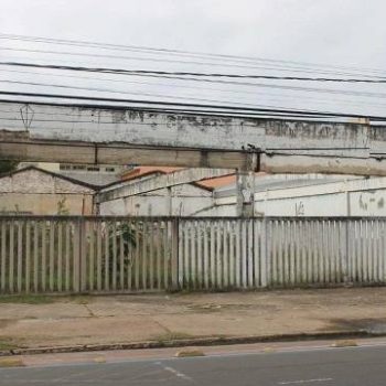 Terreno para alugar com 680m² no bairro Cristal em Porto Alegre