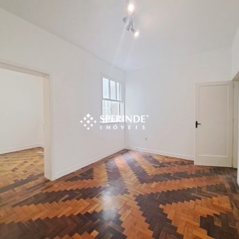 Apartamento para alugar com 107m², 2 quartos no bairro Centro em Porto Alegre