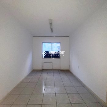 Sala para alugar com 120m² no bairro Centro em Porto Alegre