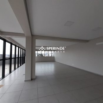 Sala para alugar com 80m², 1 vaga no bairro Centro em Caxias do Sul