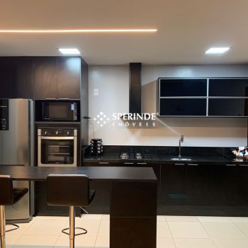 Apartamento para alugar com 85m², 3 quartos, 2 vagas no bairro Centro em Caxias do Sul