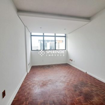 Sala para alugar com 30m² no bairro São João em Porto Alegre