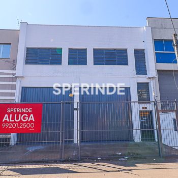 Pavilhão para alugar com 736m² no bairro São Geraldo em Porto Alegre