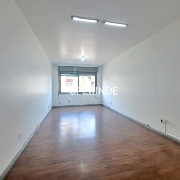 Sala para alugar no bairro Passo d'Areia em Porto Alegre