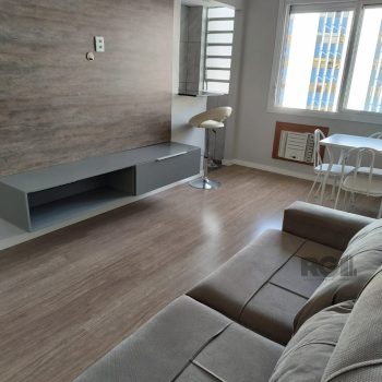 Apartamento à venda com 41m², 1 quarto no bairro Centro Histórico em Porto Alegre