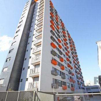 Apartamento à venda com 44m², 1 quarto, 1 vaga no bairro Santana em Porto Alegre