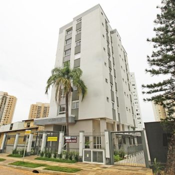 Apartamento à venda com 83m², 3 quartos, 3 suítes, 2 vagas no bairro Jardim Europa em Porto Alegre