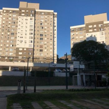 Apartamento à venda com 79m², 3 quartos, 1 suíte, 1 vaga no bairro Jardim Carvalho em Porto Alegre