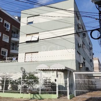 Apartamento à venda com 82m², 2 quartos, 1 vaga no bairro Passo d'Areia em Porto Alegre