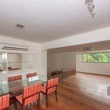 Apartamento à venda com 128m², 3 quartos, 1 suíte, 4 vagas no bairro Auxiliadora em Porto Alegre