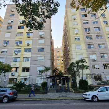 Apartamento à venda com 60m², 2 quartos no bairro Santana em Porto Alegre