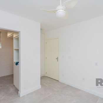 Apartamento à venda com 48m², 2 quartos, 1 vaga no bairro Mont Serrat em Porto Alegre