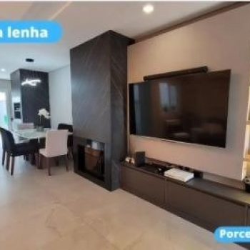 Casa à venda com 147m², 3 quartos, 1 suíte, 3 vagas no bairro Vila Ipiranga em Porto Alegre