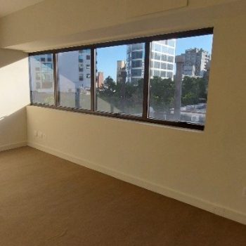 Conjunto/Sala à venda com 34m² no bairro Rio Branco em Porto Alegre