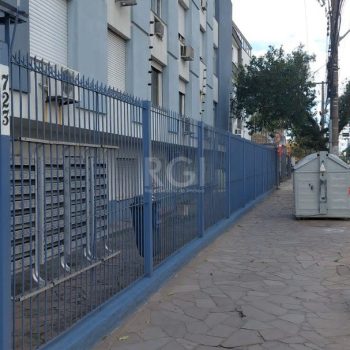 Apartamento à venda com 64m², 2 quartos no bairro Menino Deus em Porto Alegre