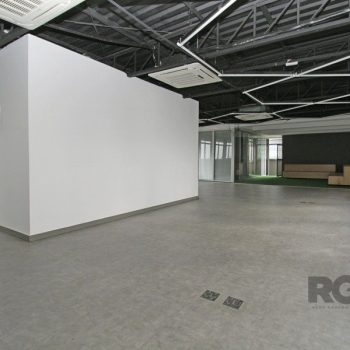 Conjunto/Sala à venda com 171m² no bairro Auxiliadora em Porto Alegre