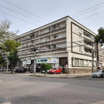 Apartamento à venda com 102m², 3 quartos no bairro São Geraldo em Porto Alegre