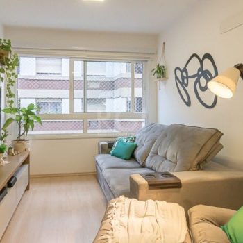 Apartamento à venda com 66m², 2 quartos, 1 suíte, 2 vagas no bairro Higienópolis em Porto Alegre