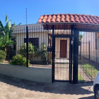 Casa à venda com 158m², 3 quartos, 1 suíte, 5 vagas no bairro Jardim Itu em Porto Alegre