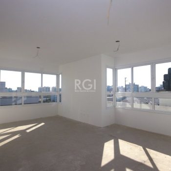 Apartamento à venda com 94m², 3 quartos, 1 suíte, 1 vaga no bairro Cristo Redentor em Porto Alegre