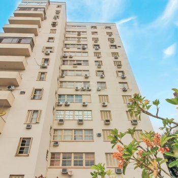 Apartamento à venda com 144m², 3 quartos, 1 vaga no bairro Centro Histórico em Porto Alegre