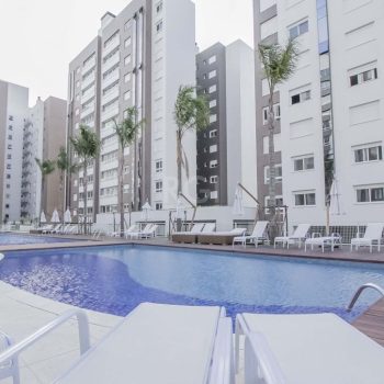 Apartamento à venda com 158m², 4 quartos, 4 suítes, 3 vagas no bairro Menino Deus em Porto Alegre