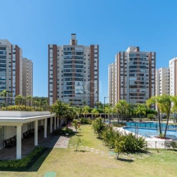 Apartamento à venda com 326m², 4 quartos, 3 suítes, 4 vagas no bairro Jardim do Salso em Porto Alegre