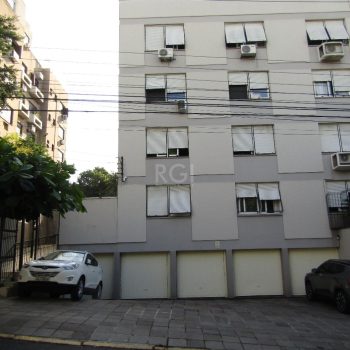 Apartamento à venda com 71m², 2 quartos, 2 vagas no bairro São João em Porto Alegre