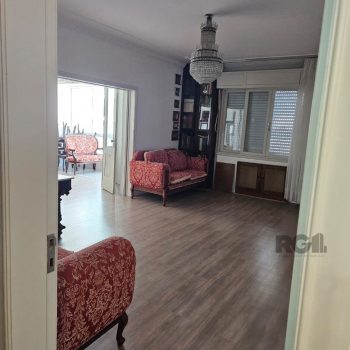 Apartamento à venda com 175m², 3 quartos, 1 suíte, 1 vaga no bairro Independência em Porto Alegre