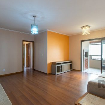 Apartamento à venda com 118m², 3 quartos, 1 suíte, 2 vagas no bairro Menino Deus em Porto Alegre