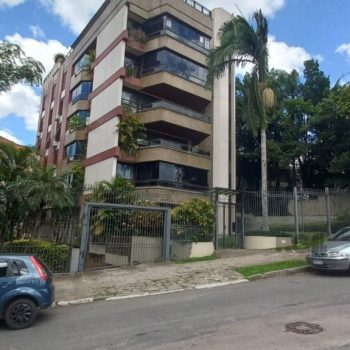 Cobertura à venda com 449m², 4 quartos, 2 suítes, 4 vagas no bairro Higienópolis em Porto Alegre