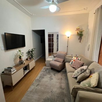 Apartamento à venda com 55m², 2 quartos no bairro Menino Deus em Porto Alegre