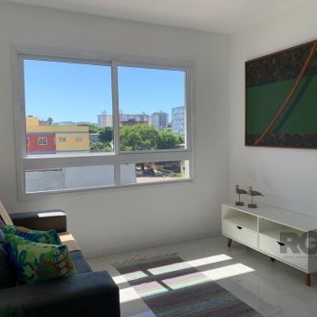 Apartamento à venda com 40m² no bairro Partenon em Porto Alegre