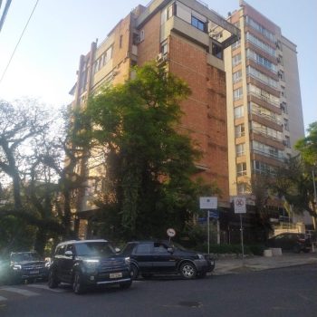 Apartamento à venda com 170m², 4 quartos, 1 suíte, 1 vaga no bairro Rio Branco em Porto Alegre